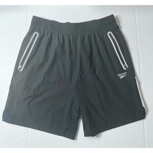 Reebok‎ Athletic Shorts Men's Medium Black Reflective Polyester Pockets Gym Bro